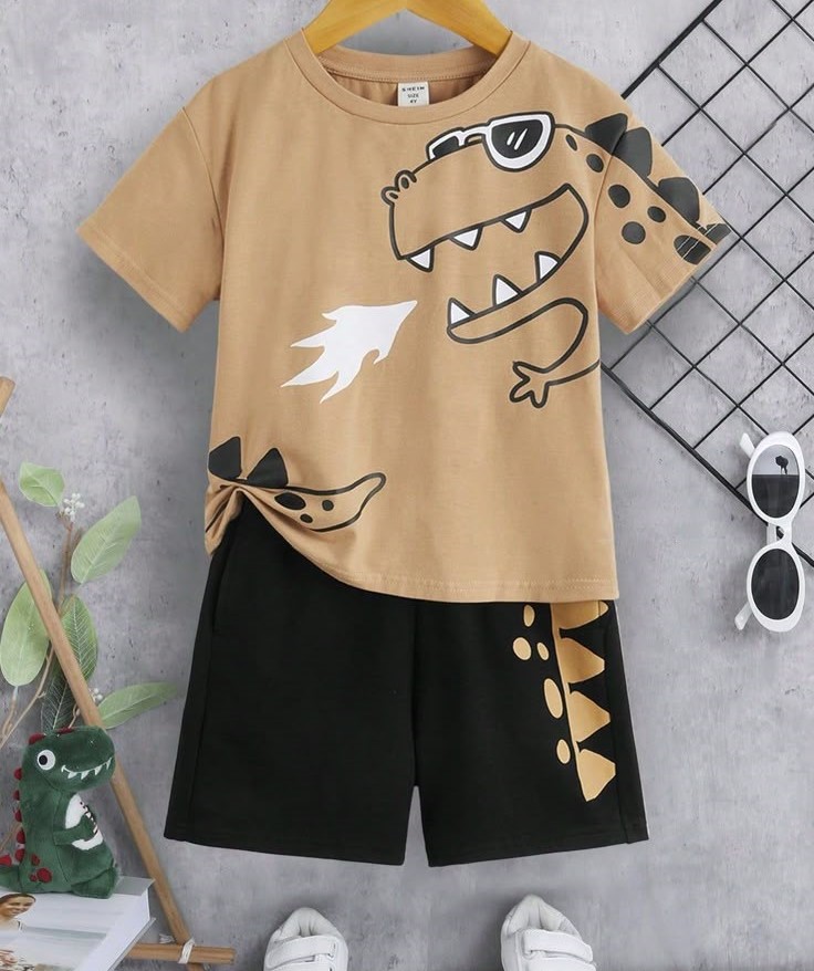 Tee & Shorts